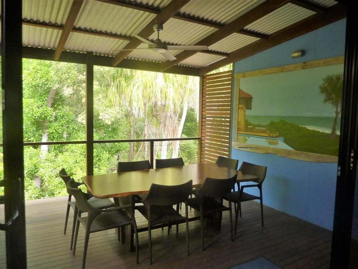 8 Belle Court Rainbow Shores Rainbow Beach Vakantiehuis